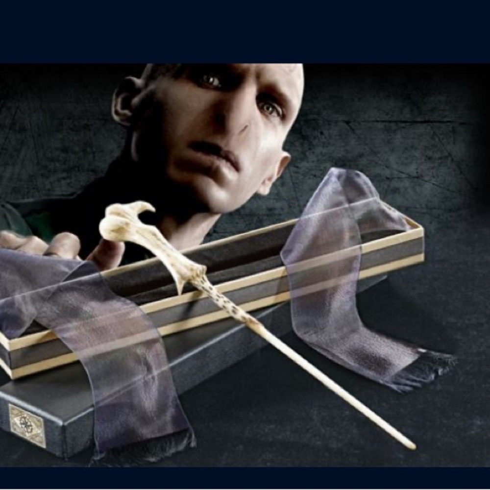 Lord Voldemort’s Wand Replica Harry Potter The Noble Collection